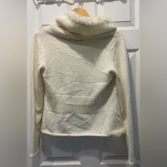 Dromedar Women’s Jacket - Picture 2 of 3